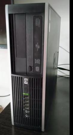 COMPUTADOR HP SERIES 8000 EMPRESARIAL